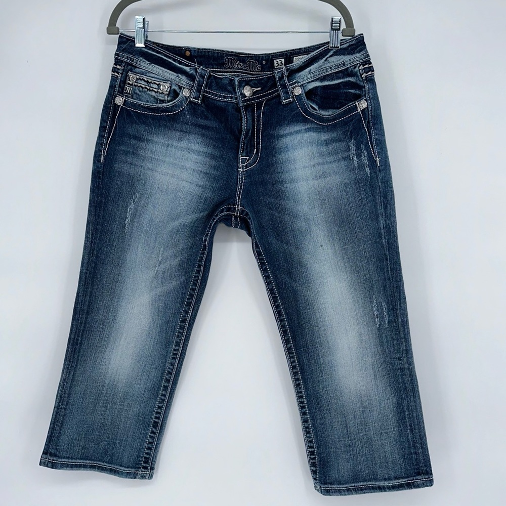 Miss Me Plus Sz 33 Cropped Capri Blue Distressed Embellished Jeans